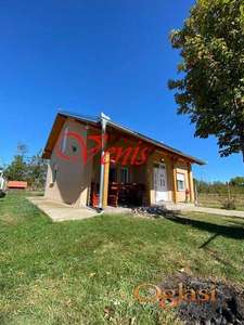 KUĆA – PARAGE - BAČKA PALANKA 37 m2 - 40000 Evra - UKNJIŽENA - USELJIVA ID#1282