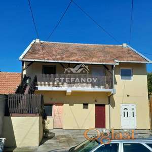 Dve kuće na Zelenom Polju ID#1902