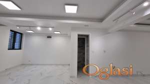 Poslovni prostor kod SPENSA 64 m2