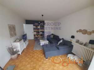Odlican dvosoban na Staroj Detelinari!