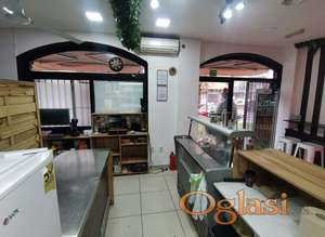 Ulični lokal u Braće Ribnikar 48