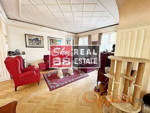 Senjak , autenticna predratna , salonska vila , lux , basta , garaza ID#2417