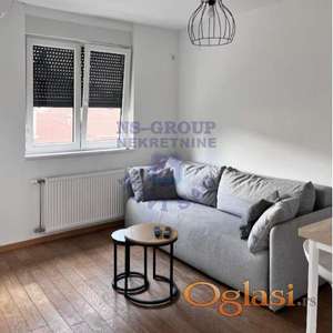 Izdaje se lepo namešten jednoiposoban stan na Sajmu