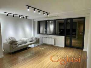 Lux 3.0 stan – Blok 32 ID#8600