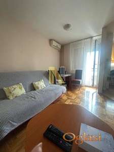 Namešten jednoiposoban stan na Novoj Detelinari