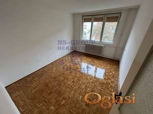 Odličan trosoban stan na Detelinari!