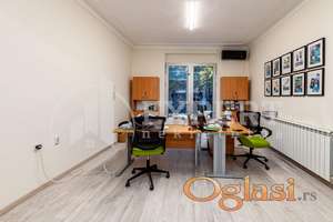 Stan - Poslovni prostor,Čair