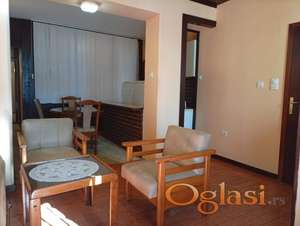 PRODAJE SE STAN 57m2, PRIZEMLJE, TROSOBAN