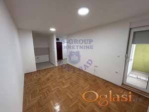 Nov trosoban stan na TOP lokaciji! Vredan Vase paznje!