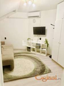 Centar! Renoviran sa parkingom! ID#134364