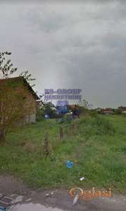 452843-Na odličnoj lokaciji plac sa građevinskom dozvolom.