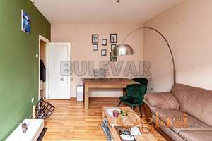Dvosobni stan 50m2, u strogom Centru