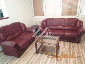 Narodnog Fronta prelep s ogromnom terasom ID#5238