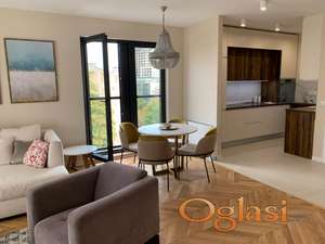 Lux stan u centru grada