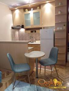 NOVI SAD - CENTAR - 27.00 m2