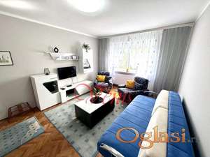 SAJAM  ul. Hajduk Veljkova 43 m2 – 400 Evra  PARKING ID#2248