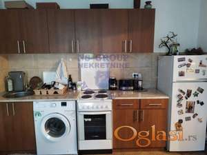 Izdaje se dvoiposoban stan na Grbavici