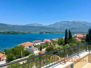 Trosoban stan u novogradnji Obala Durasevica, Tivat