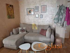 Kompletno namešten jednoiposoban stan na početku Telepa kod kružnog toka