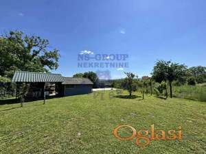 Vikendica pored Dunava !