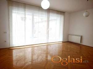 Lux prazan stan na Vračaru sa baštom ID#1068