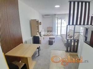 Zemun, Karađorđev trg, 0.5, renovirana, opremljena ID#10514