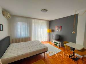 Prelepa garsonjera na odličnoj lokaciji