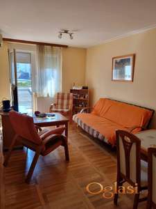 STAN 50m2, BORE PRODANOVICA ULICA, TERASA-POVOLJNO 350EUR