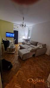 Lepo opremljen stan kod Sajma