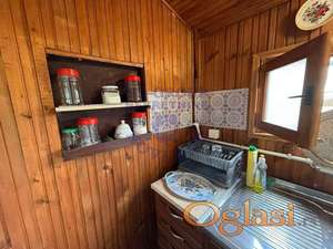 Povoljna vikendica na Kamenjaru !