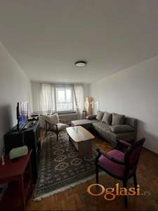 Renoviran uknjižen stan - Autokomanda ID#4073