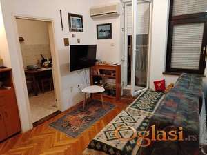 Grbavica jednoiposoban + velika terasa,PET FRIENDLY, od 01.01, 250 eur! 