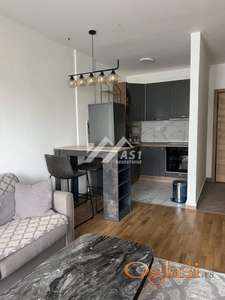 IZDAJE SE LUX STAN U SQUERE GARDEN KOMPLEKSU ID#5701