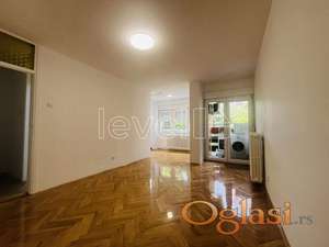 NOVI SAD - BULEVAR OSLOBOĐENJA - 33.00 m2