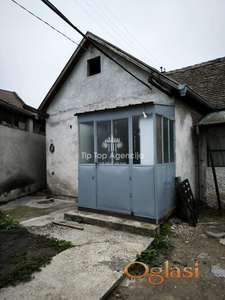 Dvorišni stan na dobroj lokaciji ID#1119