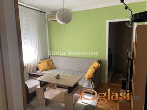 Jednoiposoban stan 32 m², Podbara, Novi Sad, 3/5 sprat
