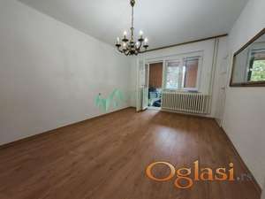 Detelinara, 51m2. Dvosoban stan. š:1004859. 