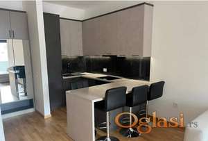 NOV STAN,PET& FRIENDLY