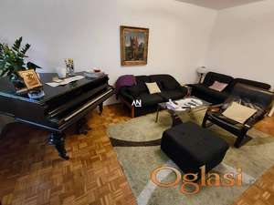 Mirijevo 4, Crvena fasadna, Lj.Miodragovića, 4.0 ID#34774