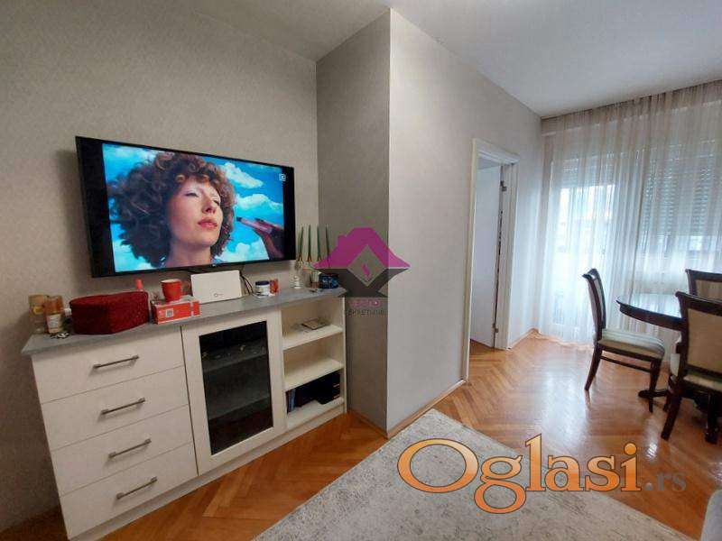 Центр Палилула, 1.5, 38m2 с террасой, отремонтированный — фото