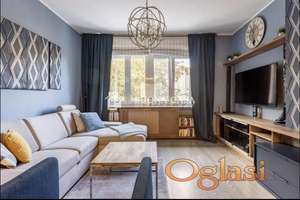 Trosoban stan na sjajnoj lokaciji