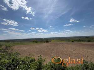 Novi Slankamen građevinsko zemljište 1543m2