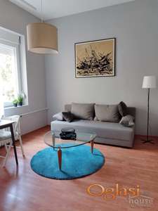 NOVI SAD - CENTAR - 39m2 - 500 evra