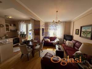 Prodaje se moderan duplex stan površine 64 m²