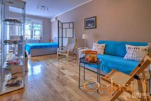 Dvosoban noviji kod Đeram pijace-parking mesto