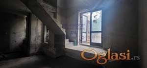 Višenamenski poslovni prostor površine 41m²