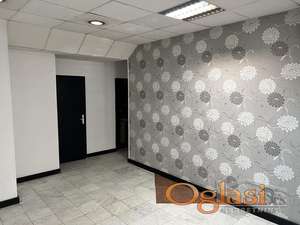 NOVI SAD - CENTAR - 69m2 - 400 evra