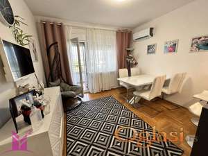 * Novi Sad - Bulevar Patrijarha Pavla *