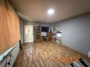 DELIMIČNO RENOVIRANA - prizemna kuća Ruma