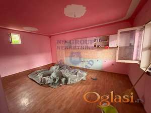 Prodaje se kuca u Kacu 179m2